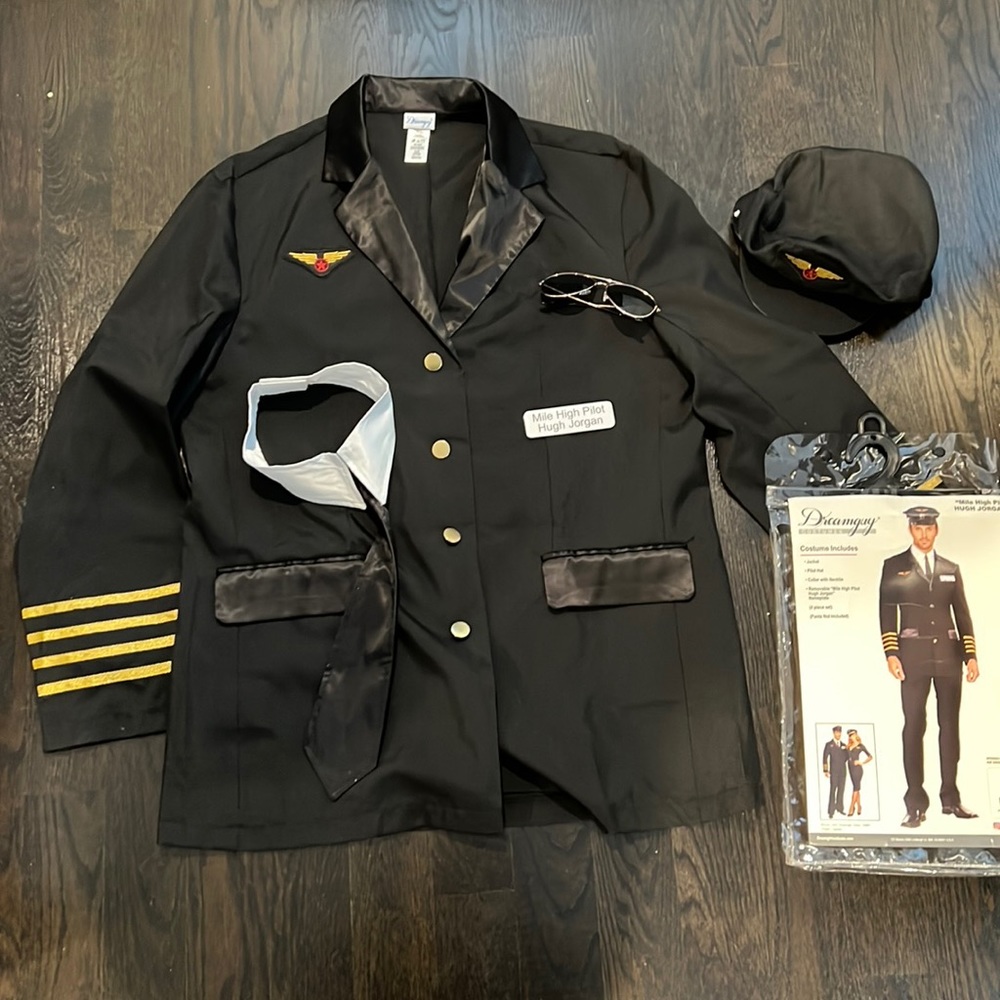 Mens Mile High Pilot Costume